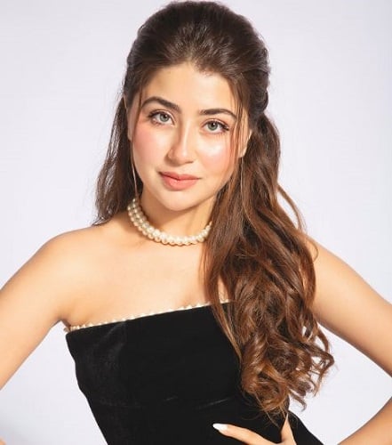 Aditi Bhatia photo