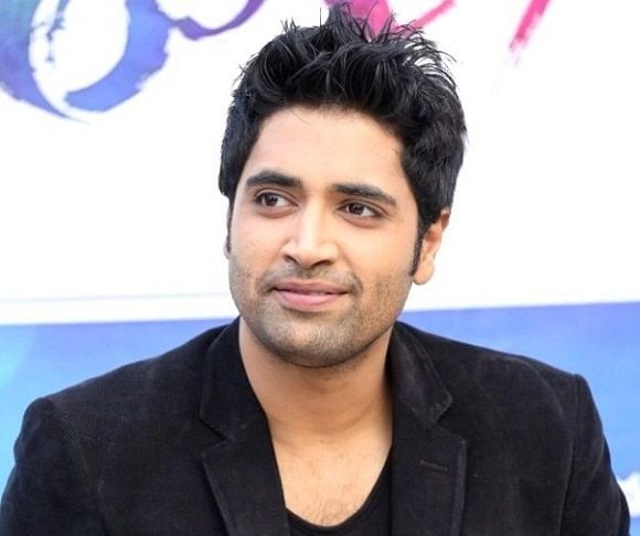 Adivi Sesh photo