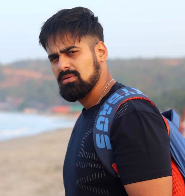 Akash Dodeja photo