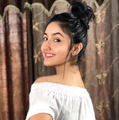 Ashnoor Kaur photo