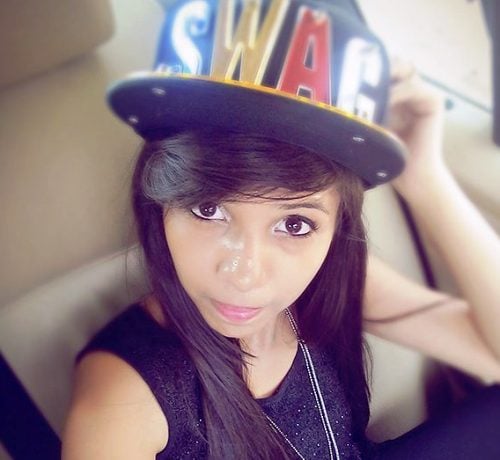 Dhinchak Pooja photo