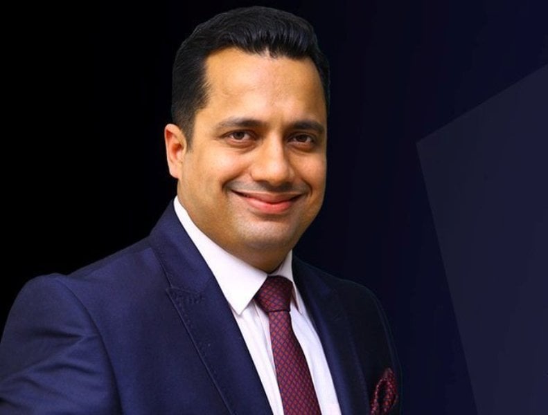 Dr Vivek Bindra photo