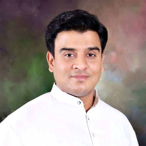 Irfan Solanki photo