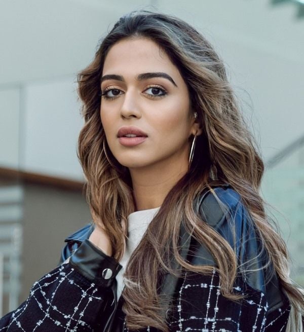 Jumana Khan photo