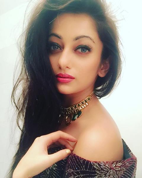 Manasi Naik photo