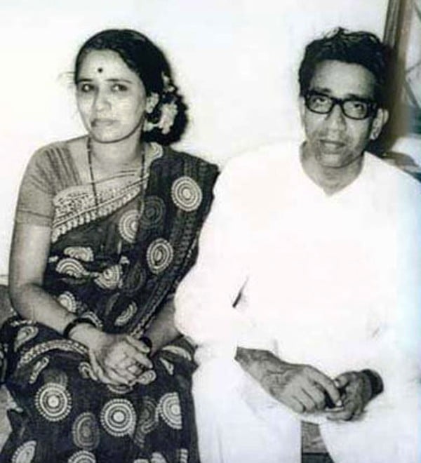 Meenatai Thackeray photo