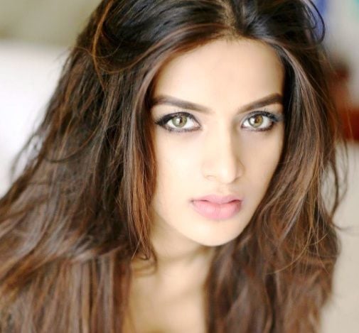 Nidhhi Agerwal photo