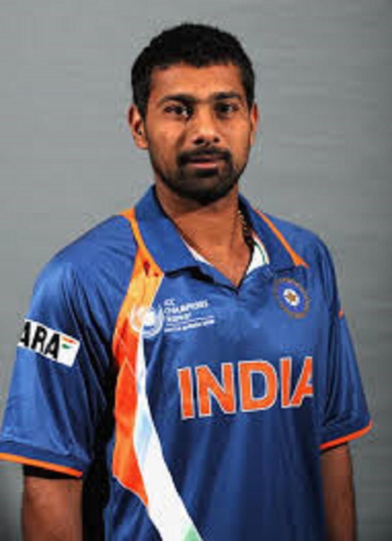Praveen Kumar (Cricketer) photo