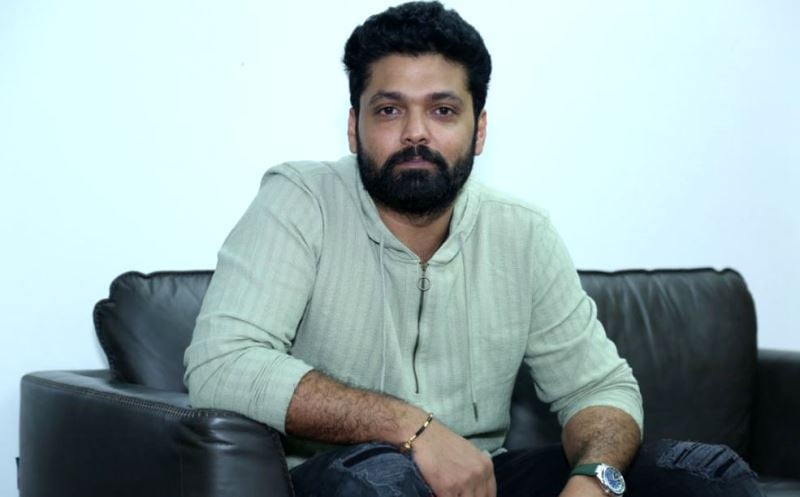 Rakshit Shetty photo