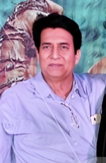 Ravindra Mahajani photo