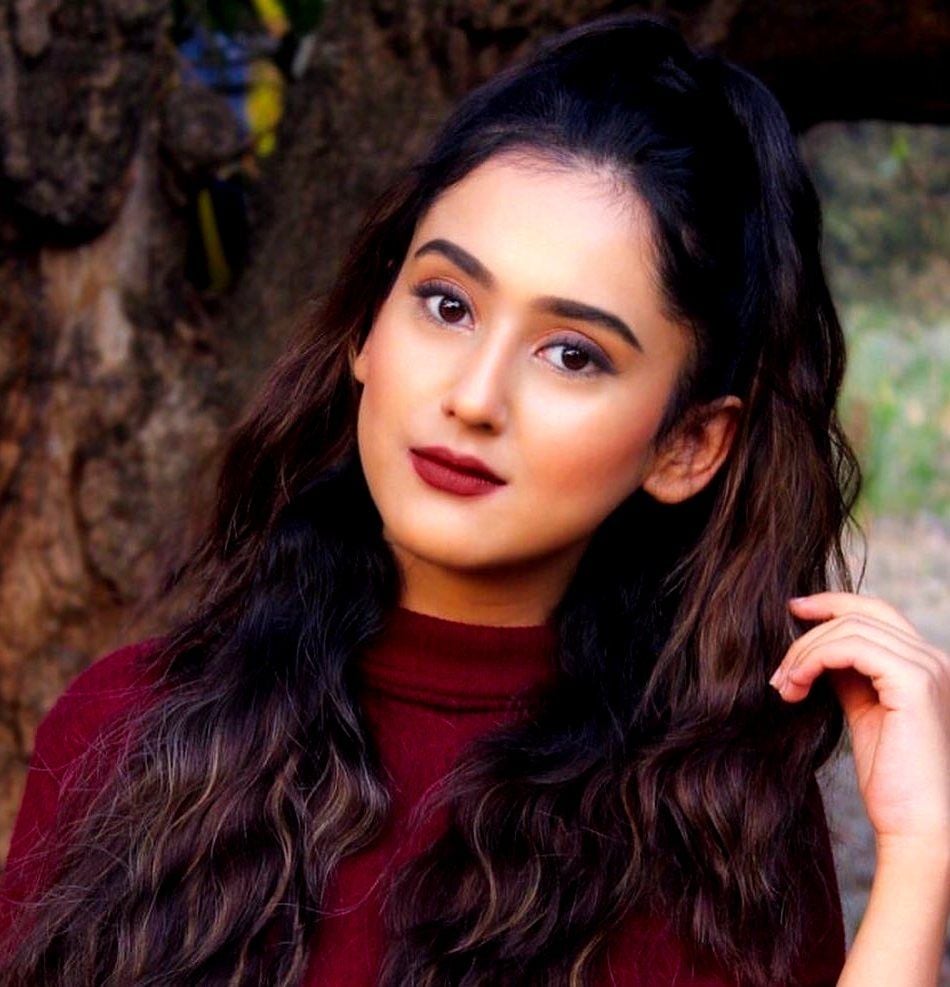 Riya Sharma photo