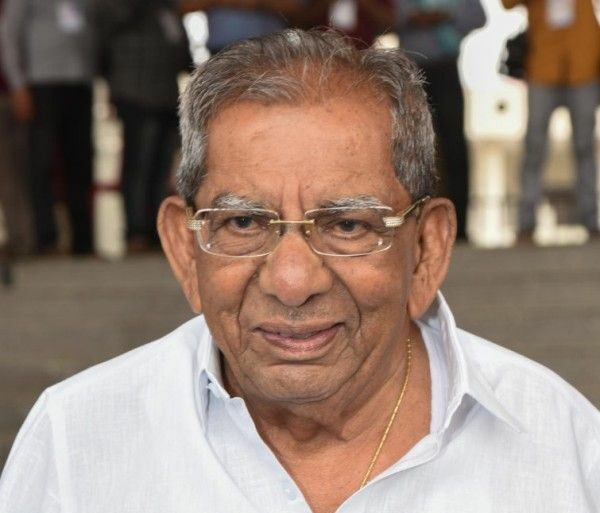 Shamanur Shivashankarappa photo