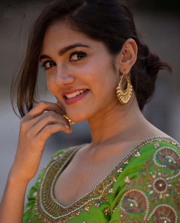 Simran Choudhary photo