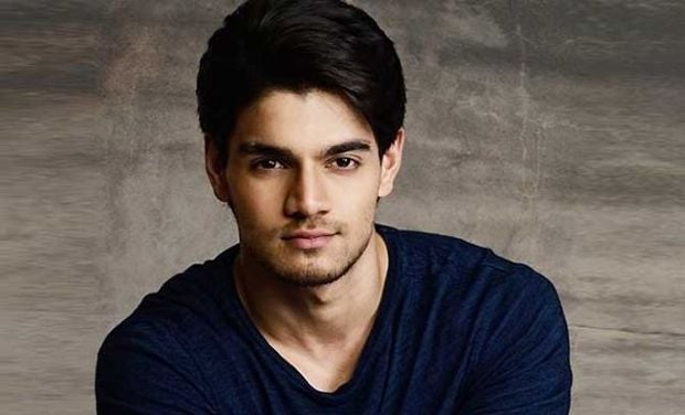 Sooraj Pancholi photo