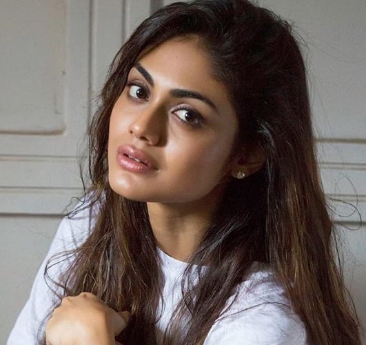 Sreejita De photo