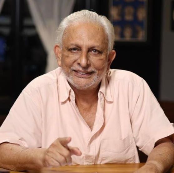 Sri M photo