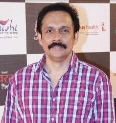 Tushar Dalvi photo