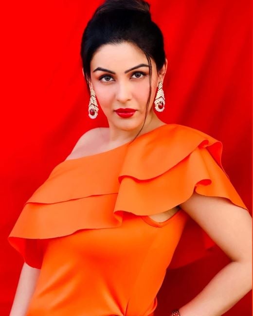 Yamini Malhotra photo